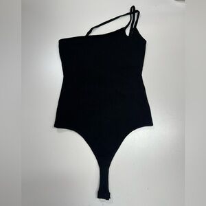 ASTR Black Bodysuit NEW Ribbed Asymmetric Sleeveless Thong Back Size Large